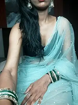 Snapshot of PUNAM779 chatting on May 26, 12:01 pm PUNAM779 online show from May 26, 12:01 pm