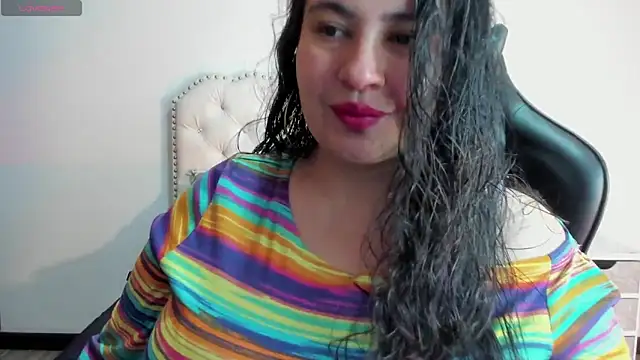 JadeBellee online show from May 30, 1:19 pm