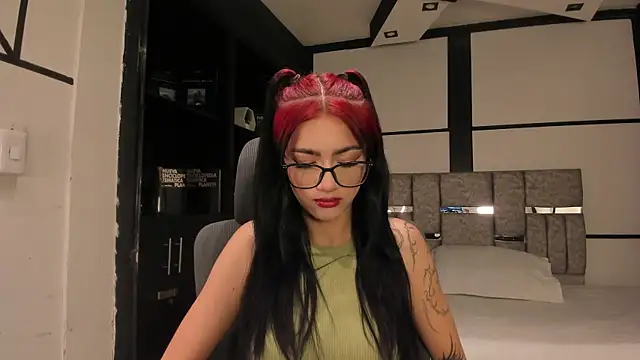 Nezukoo 1 online show from May 26, 8:49 pm