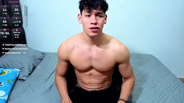Luke Muscle online show from July 19, 1:09 am