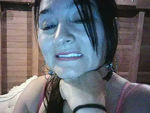 Anlly garcia002 online show from May 29, 3:15 am
