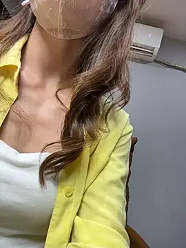 kiss loo online show from June 4, 11:27 am