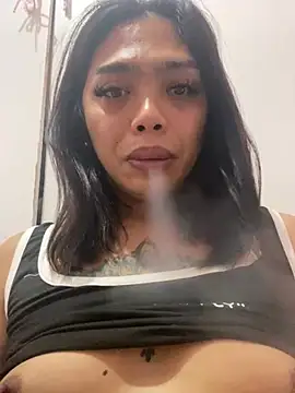 Snapshot of AsianFucker69xxx chatting on June 25, 3:06 am AsianFucker69xxx online show from June 25, 3:06 am