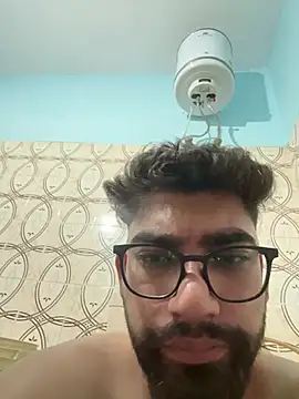 baddiebaby1998 online show from June 29, 4:19 am