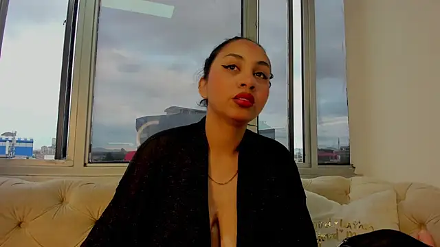 jade chers online show from May 30, 11:07 am