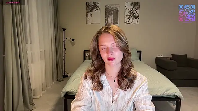 Beverly Smith online show from July 18, 12:37 am
