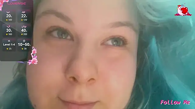Snapshot of Stefani_Art chatting on July 6, 12:13 pm Stefani Art online show from July 6, 12:13 pm