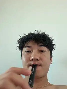 YourBadboy718 online show from May 26, 8:43 am