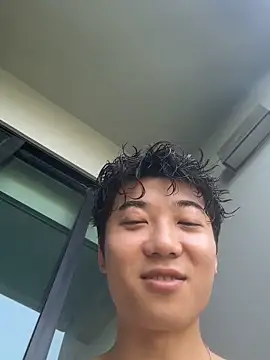 YourBadboy718 online show from May 29, 6:44 am