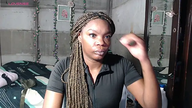 Snapshot of kenyaCocoa chatting on June 1, 7:26 pm kenyaCocoa online show from June 1, 7:26 pm