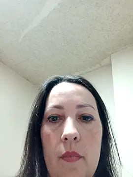 zupita0305 online show from June 27, 6:35 pm