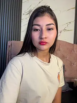 Snapshot of Aylin-fire chatting on May 25, 6:47 pm Aylin-fire online show from May 25, 6:47 pm