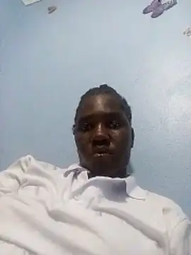 prettyqueency online show from May 24, 6:02 pm