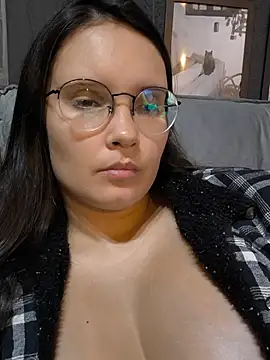 gatinhaagaucha online show from June 17, 3:42 am