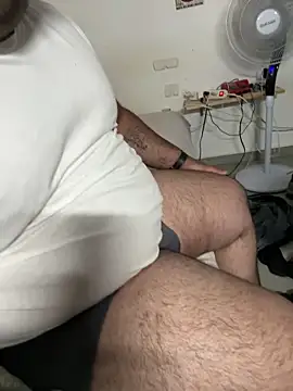 tinycock092 online show from May 24, 3:39 pm