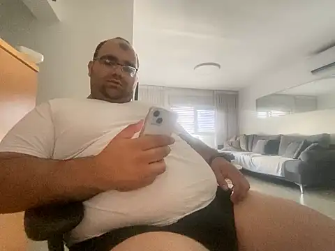 tinycock092 online show from May 25, 1:17 pm