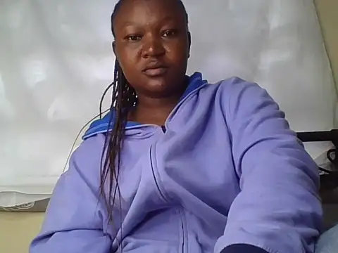 Snapshot of caddy008 chatting on June 22, 10:34 am caddy008 online show from June 22, 10:34 am