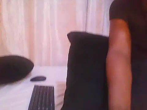 Lil-booty online show from May 30, 2:30 am