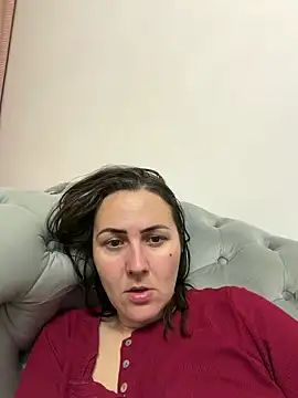 BrunetteNymph online show from May 29, 8:18 pm