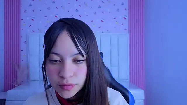 isabeau s online show from August 3, 12:54 pm