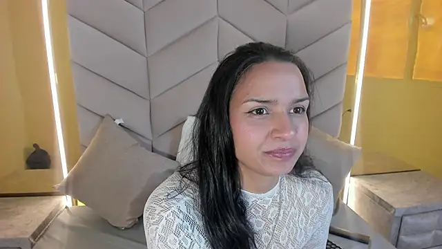 Nova Aura online show from May 26, 12:12 pm