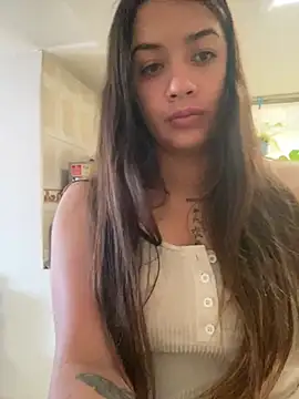 Snapshot of -Cattleya- chatting on July 9, 1:59 pm -Cattleya- online show from July 9, 1:59 pm