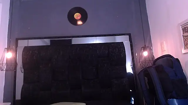 Snapshot of Maximiliano_Stronge chatting on May 29, 7:23 pm Maximiliano Stronge online show from May 29, 7:23 pm