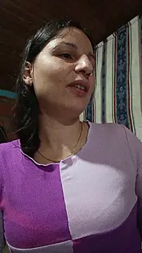 Snapshot of Marcella_single chatting on July 15, 1:33 am Marcella single online show from July 15, 1:33 am