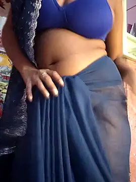 Miss Fiza online show from May 29, 5:55 pm