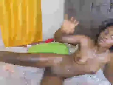 SexiePixie  online show from May 25, 8:04 pm