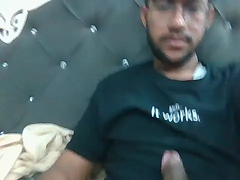 Snapshot of linatu7890 chatting on August 2, 4:22 am linatu7890 online show from August 2, 4:22 am