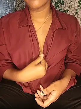 Snapshot of hi-swati chatting on June 25, 9:25 am hi-swati online show from June 25, 9:25 am