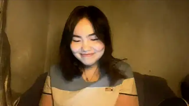 Molly Teddy online show from May 31, 7:37 pm