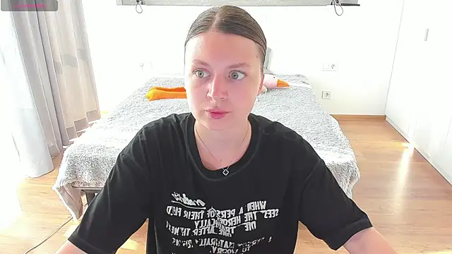Kitkatvel online show from June 24, 5:17 am