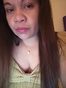 Snapshot of HabibteAna chatting on July 11, 6:10 pm HabibteAna online show from July 11, 6:10 pm