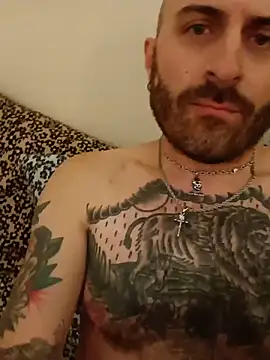 girthxcrisis online show from June 21, 5:54 am