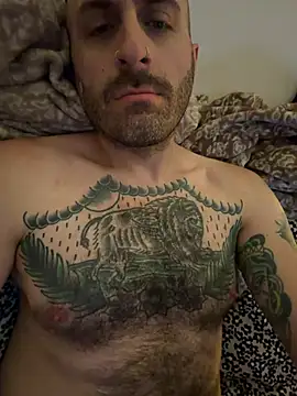 girthxcrisis online show from July 17, 6:31 am