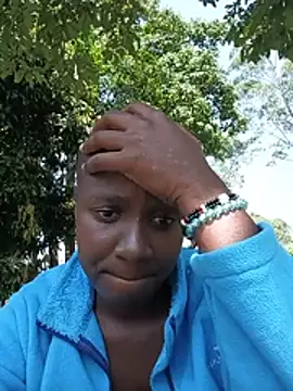 Ebonylouisa online show from July 5, 7:59 am