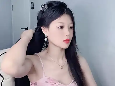 Xiaoxun712 online show from May 29, 4:43 am