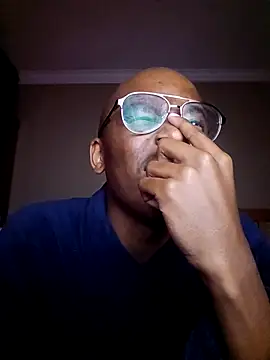 Snapshot of MbeshePTA chatting on July 5, 9:44 pm MbeshePTA online show from July 5, 9:44 pm