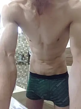 Snapshot of Nakedfanboy chatting on June 16, 3:36 pm Nakedfanboy online show from June 16, 3:36 pm