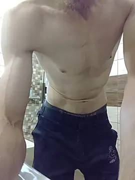 Snapshot of Nakedfanboy chatting on June 26, 2:54 pm Nakedfanboy online show from June 26, 2:54 pm