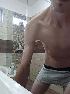 Snapshot of Nakedfanboy chatting on July 2, 3:29 pm Nakedfanboy online show from July 2, 3:29 pm