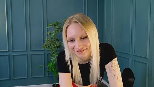 haleybooo online show from May 27, 5:15 am