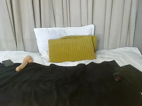BiancasRoom online show from June 15, 9:39 pm