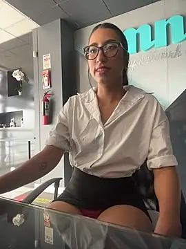 LacyLureXXX online show from July 13, 9:17 pm
