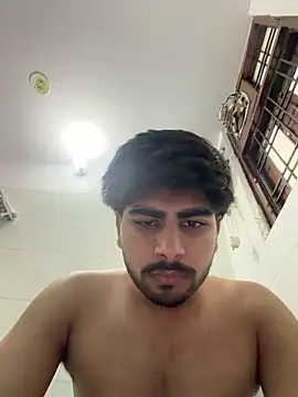 Snapshot of funwithchinuu chatting on May 29, 1:31 pm funwithchinuu online show from May 29, 1:31 pm
