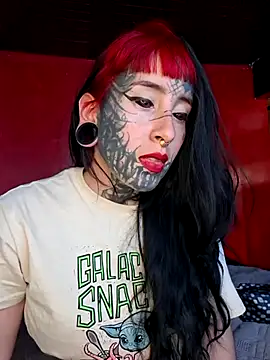 Snapshot of Venom-Luna chatting on July 15, 5:07 pm Venom-Luna online show from July 15, 5:07 pm