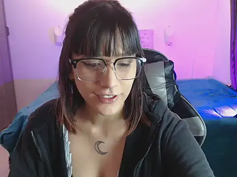 Aria 666 online show from May 30, 4:09 am