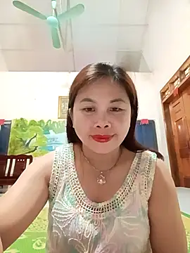 Snapshot of -Piieo11- chatting on May 29, 3:04 am -Piieo11- online show from May 29, 3:04 am